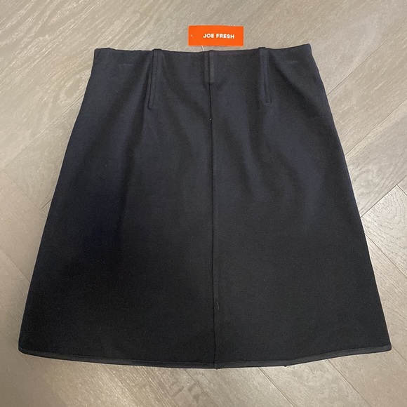 JOE FRESH A-Line Black Mini Skirt (NWT) - Picture 4 of 4